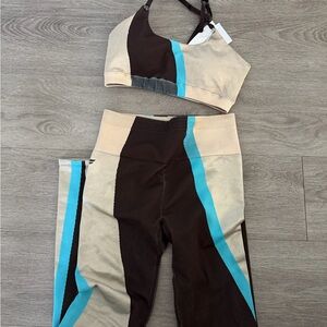 Fabletics Women's Brown and Blue Colorblock Leggings Set